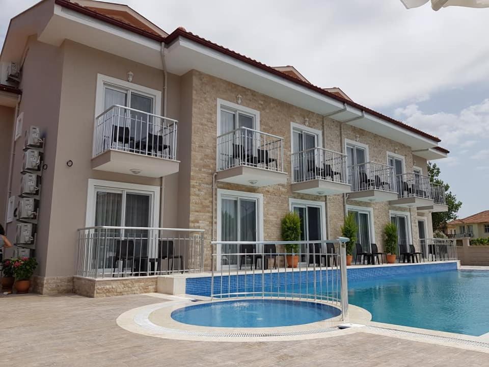 Vespera Hotel داليان المظهر الخارجي الصورة